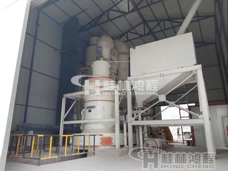 石灰石磨粉機(jī)設(shè)備350目時(shí)產(chǎn)20噸湖北 HC1700石灰石磨粉機(jī)設(shè)備350目時(shí)產(chǎn)20噸湖北客戶現(xiàn)場(chǎng)圖片