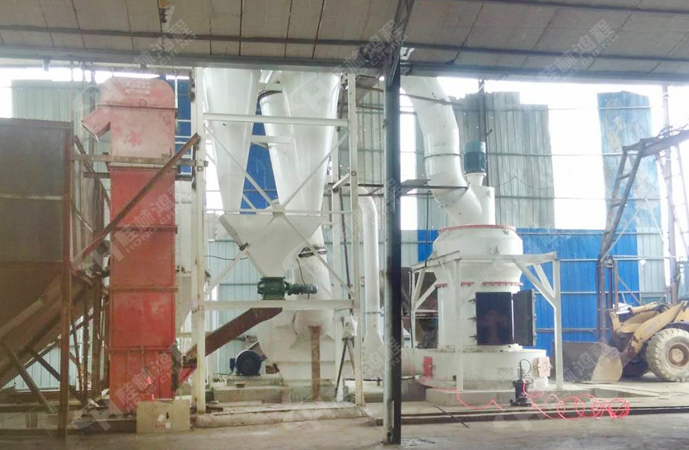 325目白云石粉生產設備HCQ新型磨粉機江西建材廠客戶投產 325目白云石粉生產設備HCQ新型磨粉機江西建材廠客戶投產